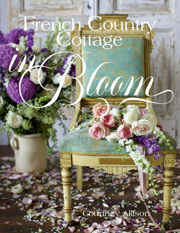 Cover of French Country Cottage in Bloom